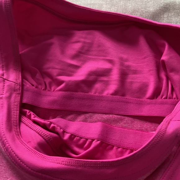 Women’s Yoga Tek Gear top. New with tags. - Picture 5 of 5